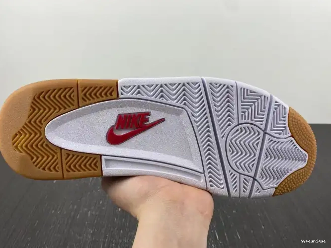HYPE 4 Jordan SB DR5415-120 Retro 0530